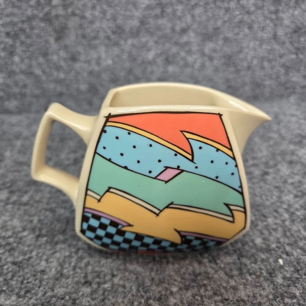ROSENTHAL Studio Line Dorothy Hafner‎ FLASH pattern Cream  Colorful Creamer